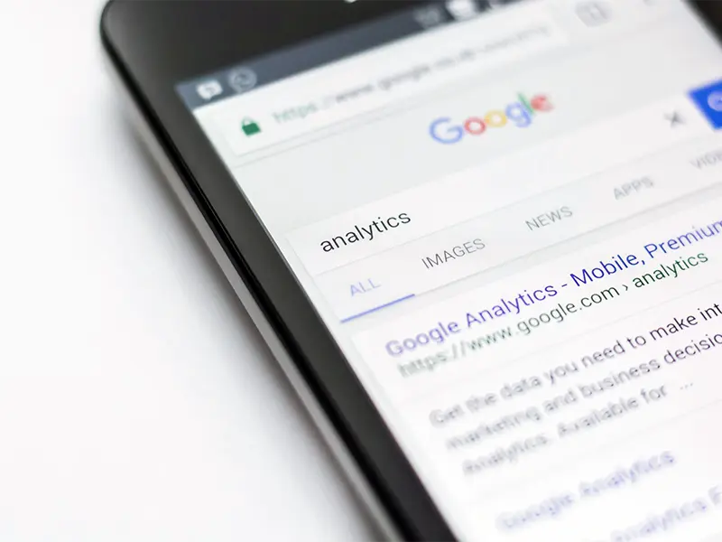 Paid search or SEO — comparison for businesses in Europe